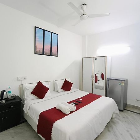 Hotel Hauz Khas Fort View Нью-Делі Екстер'єр фото